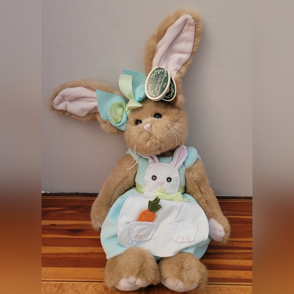 Bearington Collection Carrie Ann Carrot 420228 Collectible Series Mint With Tags
